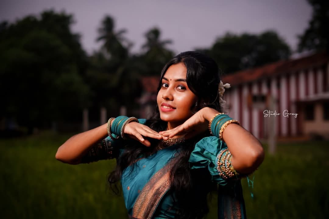 Bridal makeup gallery image